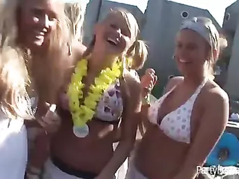 Young Girls Anxious To Flash Tits