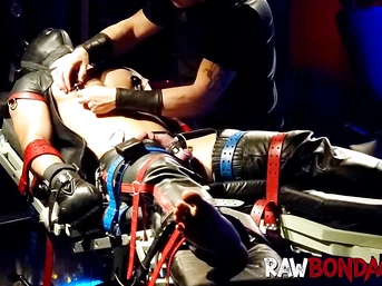 Jock engage in painful ball tied and deepthroating session