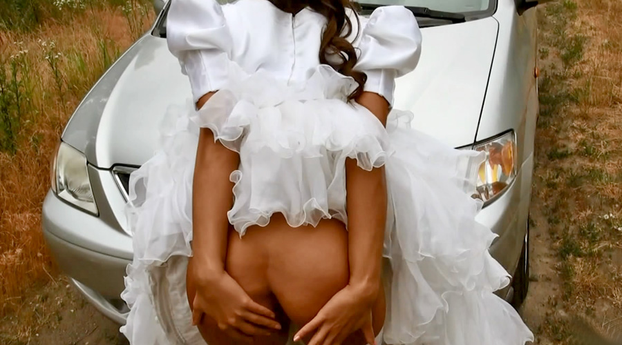 Bride to be Amirah Adara ditched by her fiance and fucked by stranger