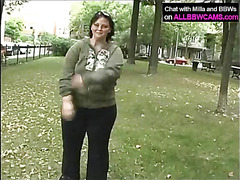 BBW jogging does some pussy sport